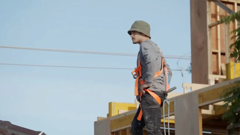 Roof Repairs in Melbourne: Common Issues & How to Fix Them